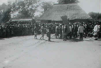 Queens' coronation celebrations in Mwinilunga, Northern Rhodesia - Lunda crowning ceremony.